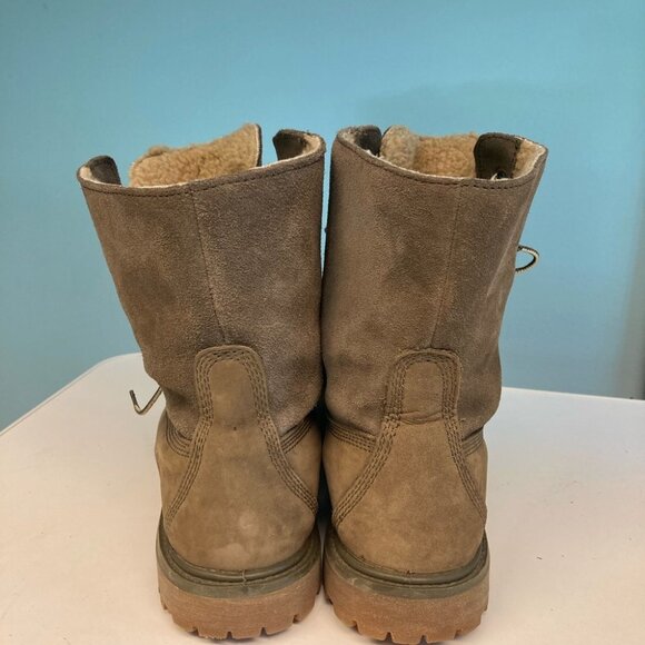 TIMBERLAND Sz  9 Sherpa Lined Suede Lace Up Boots - Picture 3 of 12